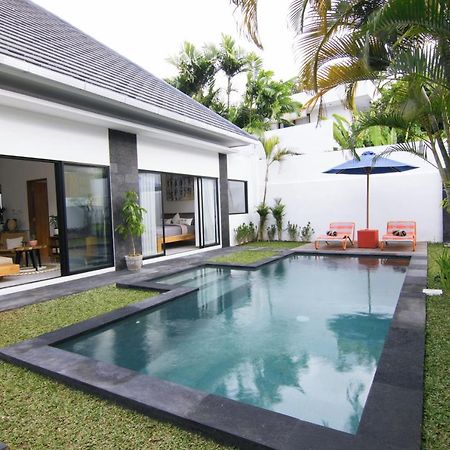 Villa Nikole เซมินยัค ภายนอก รูปภาพ